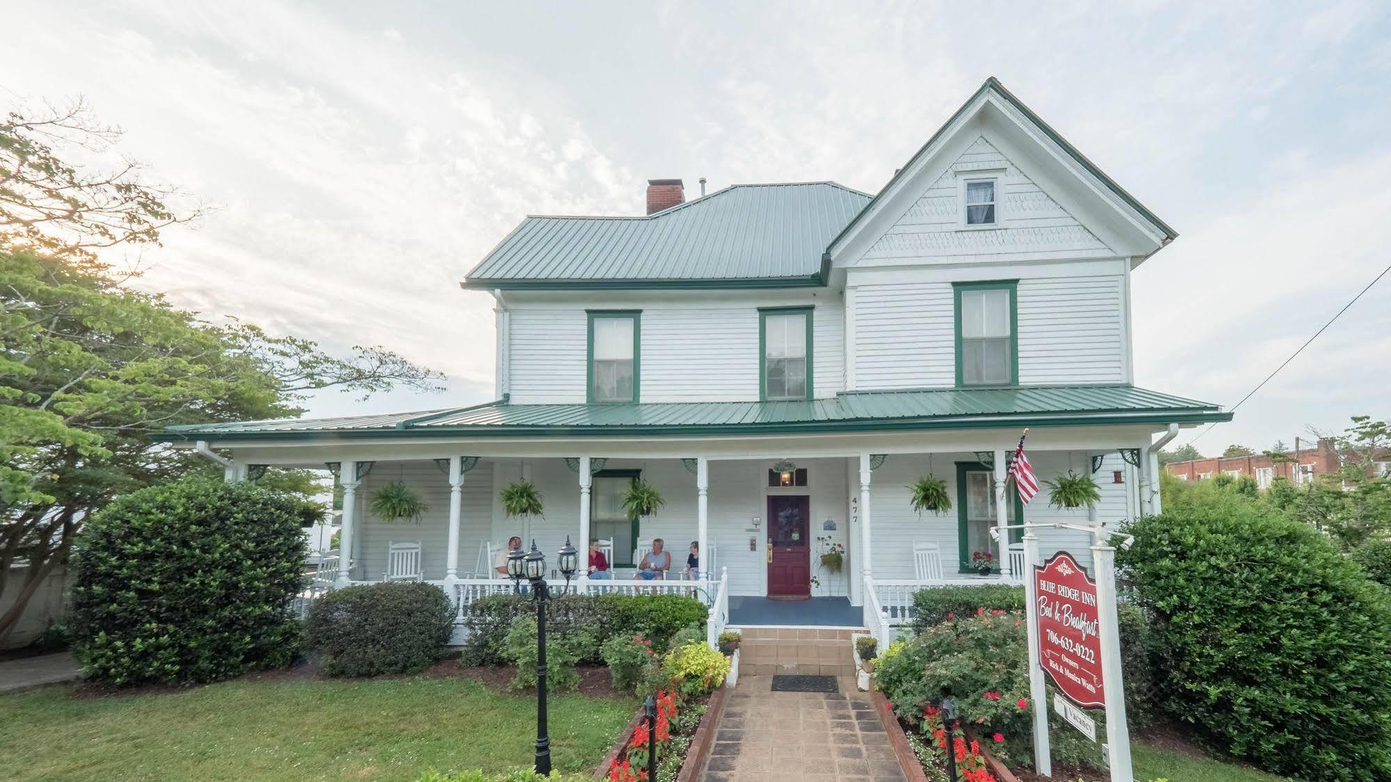 Blue Ridge Inn Bed And Breakfast Exterior photo